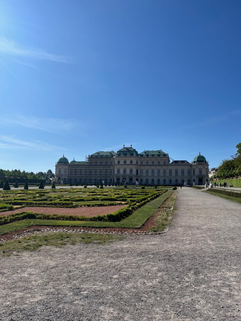 VaniVanity_Schloss Belvedere