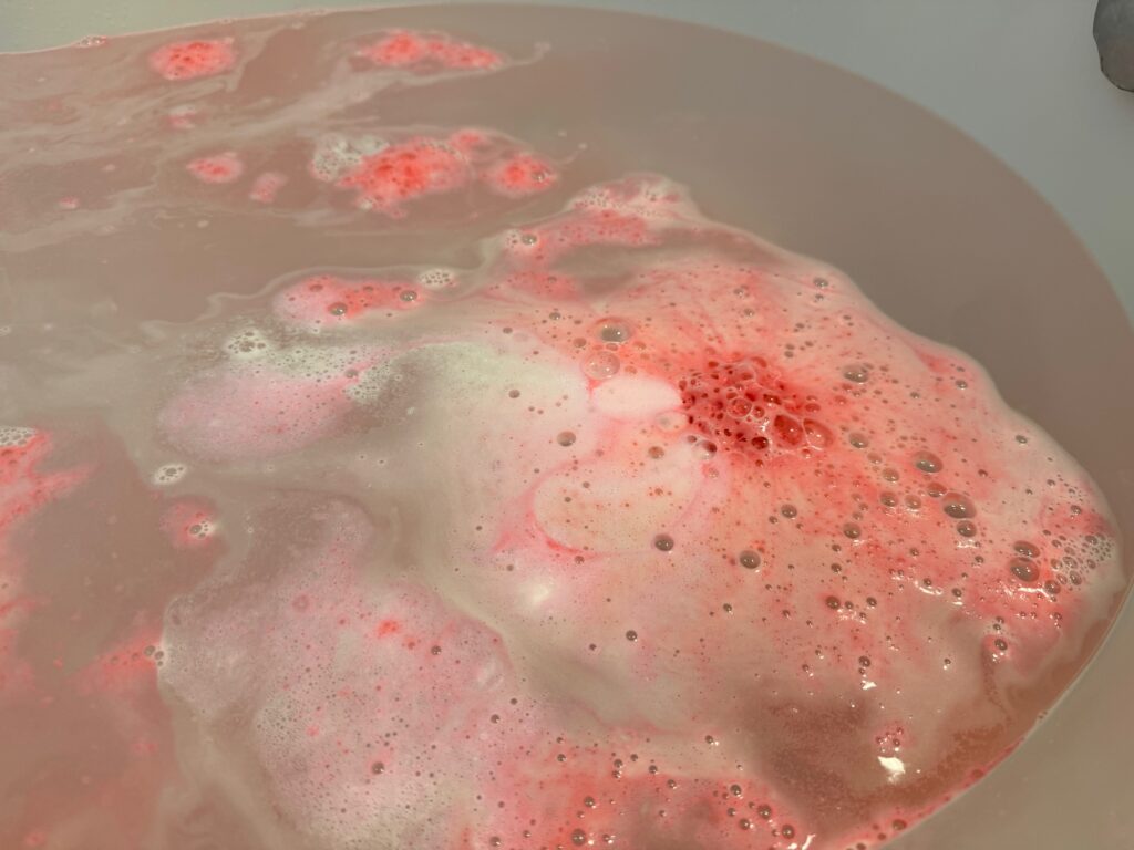 VaniVanity_Lush Bath Bomb